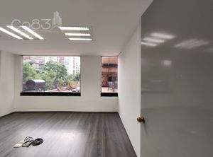 Renta - Oficina - Campos Eliseos - 200 m2 - Piso 2