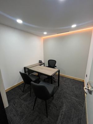 OFICINAS EN RENTA COWORKING EDIFICIO AZENZO CENTER