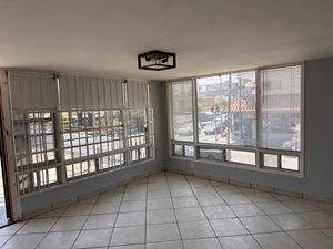 RENTA DE LOCAL EN BLV CUAUHTEMOC SUR - PLAZA SAHARA