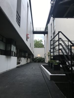 En venta departamento dúplex en Mérida, Col. Roma Norte