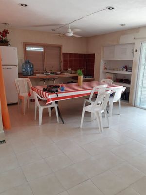 SE VENDE EXCELENTE CASA EN CHUBURNA PUERTO