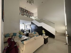 CASA EN VENTA CERCA DE LAS COUNTRY TOWERS