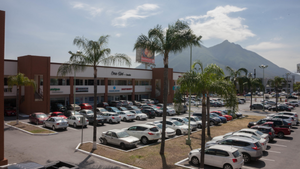 Local comercial en renta en Linda Vista en Monterrey