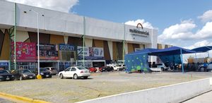 Locales Comerciales en Venta en Multicomercial Guadalupe para Inversionistas