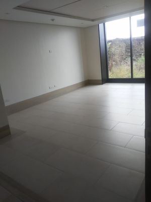 Departamento en Renta en Privanzas en San Pedro Garza García