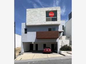 Casa en Venta en Laderas Caranday Monterrey