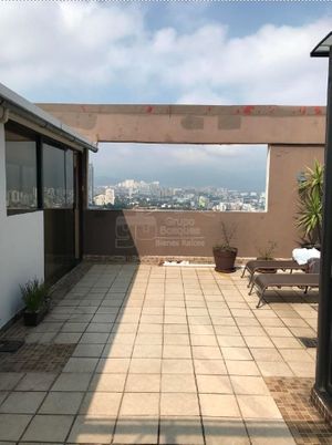 Departamento PH en Venta en Loma del Bosque Lomas de Tecamachalco Huixquilucan