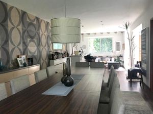 Casa en Venta en Condominio en Bosques de las Palmas, Interlomas