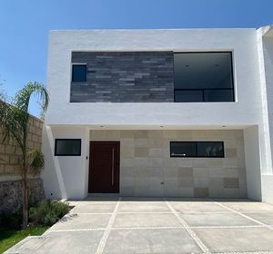 Venta de casa en San Isidro Juriquilla