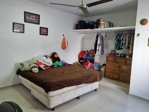 Se vende excelente casa en Pensiones.