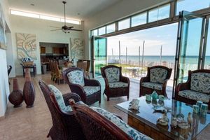 EN RENTA CASA EN CHICXULUB FRENTE AL MAR