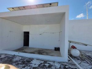 Se vende excelente casa en Pensiones.