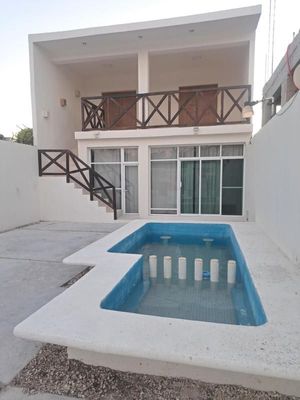 SE VENDE PRECIOSA CASA EN CHICXULUB PUERTO MUY CERCA DE LA PLAYA