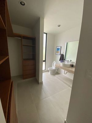 Townhouse en venta en Cholul, 2 recámaras, Rooftop