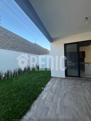 Preventa Casa de 3 hab en Altozano