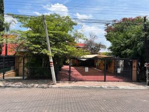 Casa en venta en Col Cerro del Tesoro Tlaquepaque