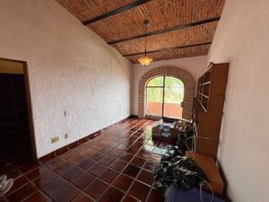 Casa en venta en Col Cerro del Tesoro Tlaquepaque