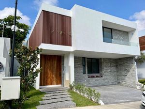 Casa en renta a estrenar en Puerta del Bosque