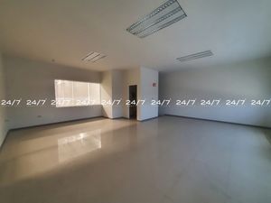 NAVE  INDUSTRIAL EN  ZONA NORTE