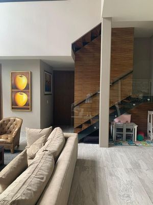 HERMOSA CASA EN VENTA EN LAS ÁGUILAS