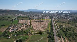 TERRENO DE 8.5 HECTÁREAS EN VENTA EN SAN JUAN DEL RÍO, LA LLAVE, QUERÉTARO