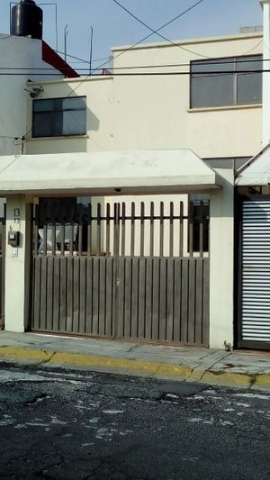 EXCELENTE CASA EN VENTA, LOMAS VERDES LOS ALAMOS , NAUCALPAN DE JUAREZ, EDO MEX.