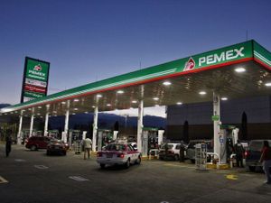 GASOLINERA EN VENTA 7300M2, QUERÉTARO, QUERETARO