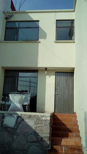 EXCELENTE CASA EN VENTA, LOMAS VERDES LOS ALAMOS , NAUCALPAN DE JUAREZ, EDO MEX.