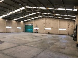 BODEGA EN VENTA 1000M2 INDUSTRIA CON TERRENO ADICIONAL 1000M2 SN MARTIN PIRAMIDE