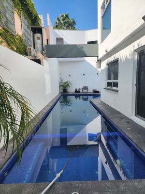 Casa en venta en la colonia Anáhuac, San Nicolás