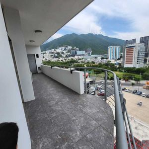 Penthouse en venta en avenida Lázaro Cárdenas, Monterrey