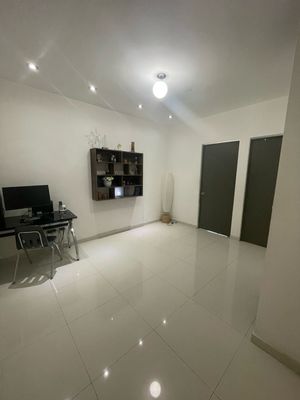 CASA EN VENTA EN LOMAS DEL VERGEL - ZONA SUR MTY