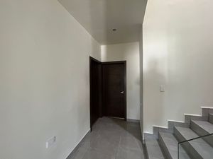 CASA EN VENTA EN BOSQUES DE SAN PEDRO - ZONA SANTIAGO