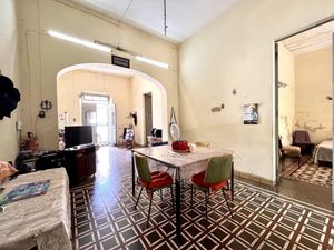 HERMOSA CASA PARA PROJECTO DE RESTAURACION EN VENTA EN EXCELENTE UBICACION