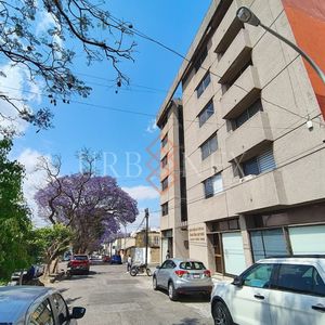 Venta de Oficinas Ejecutivas en Planta Baja- A 5 min de Plaza Dorada y Cristal