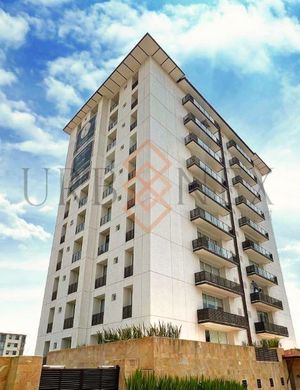 Venta de Departamento con alberca en Sonata - Torre Carrara Lomas de Angelópolis