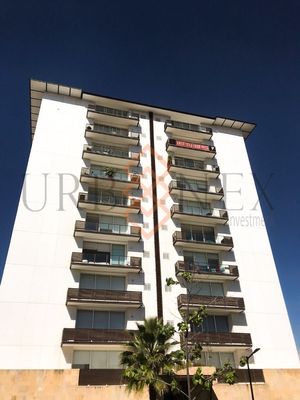 Venta de Departamento con alberca en Sonata - Torre Carrara Lomas de Angelópolis