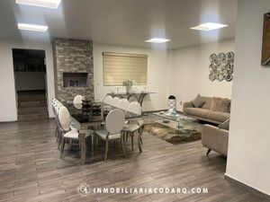 CASA EN VENTA EN FRACCIONAMIENTO VILA AZUL.