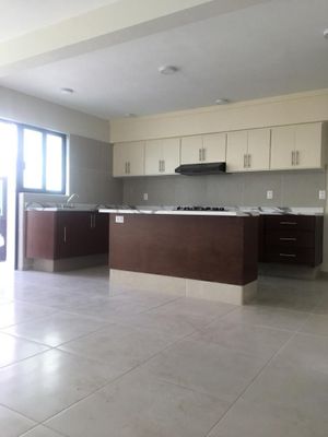 CASA VENTA EN COL. INDEPENDENCIA, GDL.  OPORTUNIDAD REMODELADA EN SU TOTALIDAD