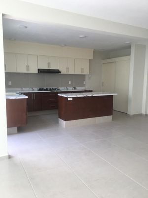 CASA VENTA EN COL. INDEPENDENCIA, GDL.  OPORTUNIDAD REMODELADA EN SU TOTALIDAD