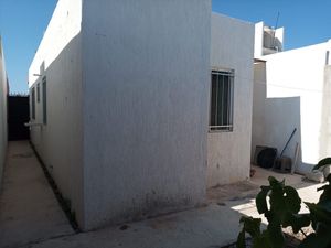 Renta casa dos recámaras - equipada - Paseos de Mérida