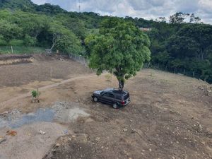 TERRENO DE 300 M2 EN CERRO DE MACTUMATZA