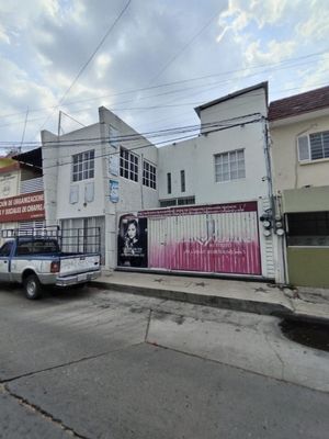 PARA OFICINA O CONSULTORIO EN RENTA  PLANTA BAJA EN EL CENTRO P.B.