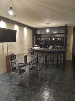 Departamento en venta a media cuadra de Carranza 2o nivel 2 recamaras 2.5 baños