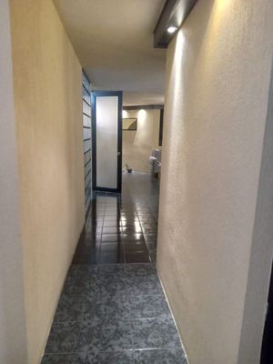 Departamento en venta a media cuadra de Carranza 2o nivel 2 recamaras 2.5 baños