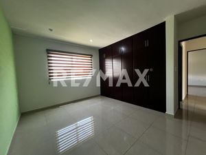 Casa en Venta en Fraccionamiento Balcon de Tapias