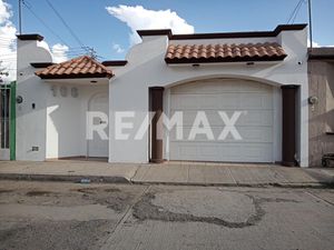 Casa en Venta en Loma Bonita I