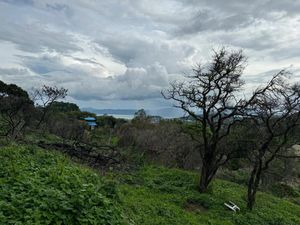 Terreno con Vista a Laguna de Chapala