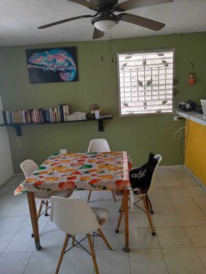 CASA EN RENTA DE 1 PISO EN FRANCISCO DE MONTEJO