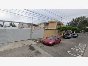 Casa en Venta en La Calma Zapopan